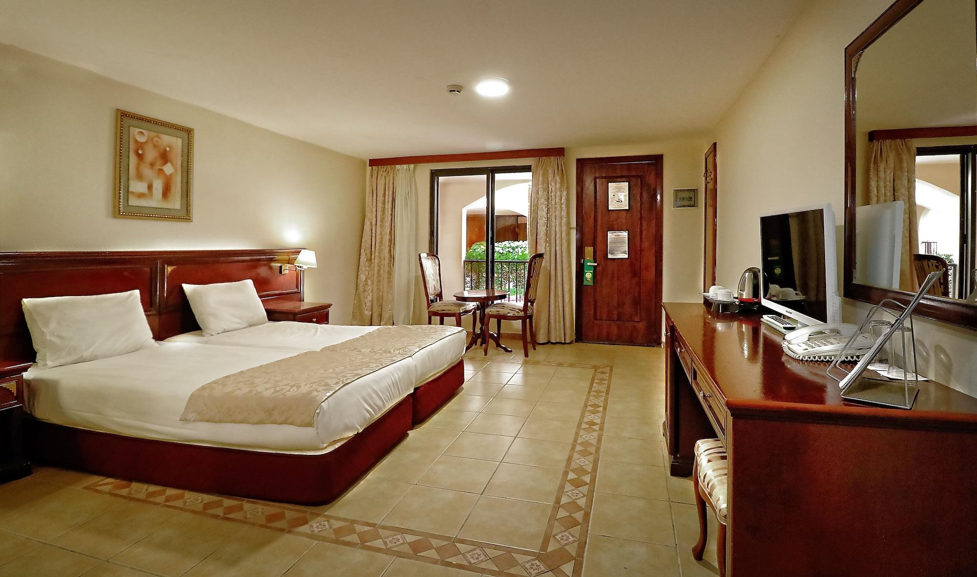 Ocean Bay Hotel & Resort Bakau Екстер'єр фото