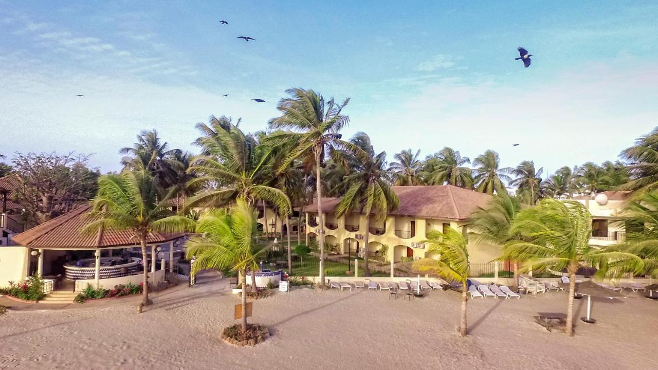Ocean Bay Hotel & Resort Bakau Екстер'єр фото