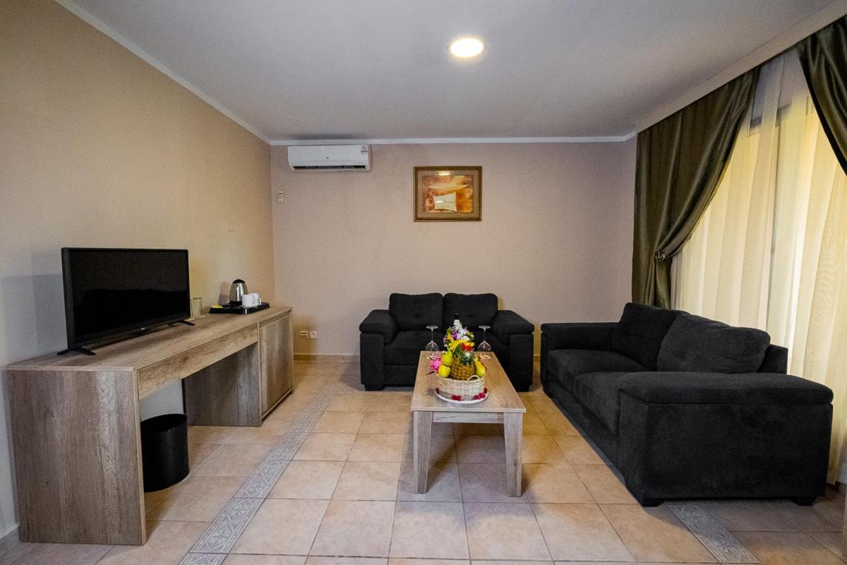 Ocean Bay Hotel & Resort Bakau Екстер'єр фото