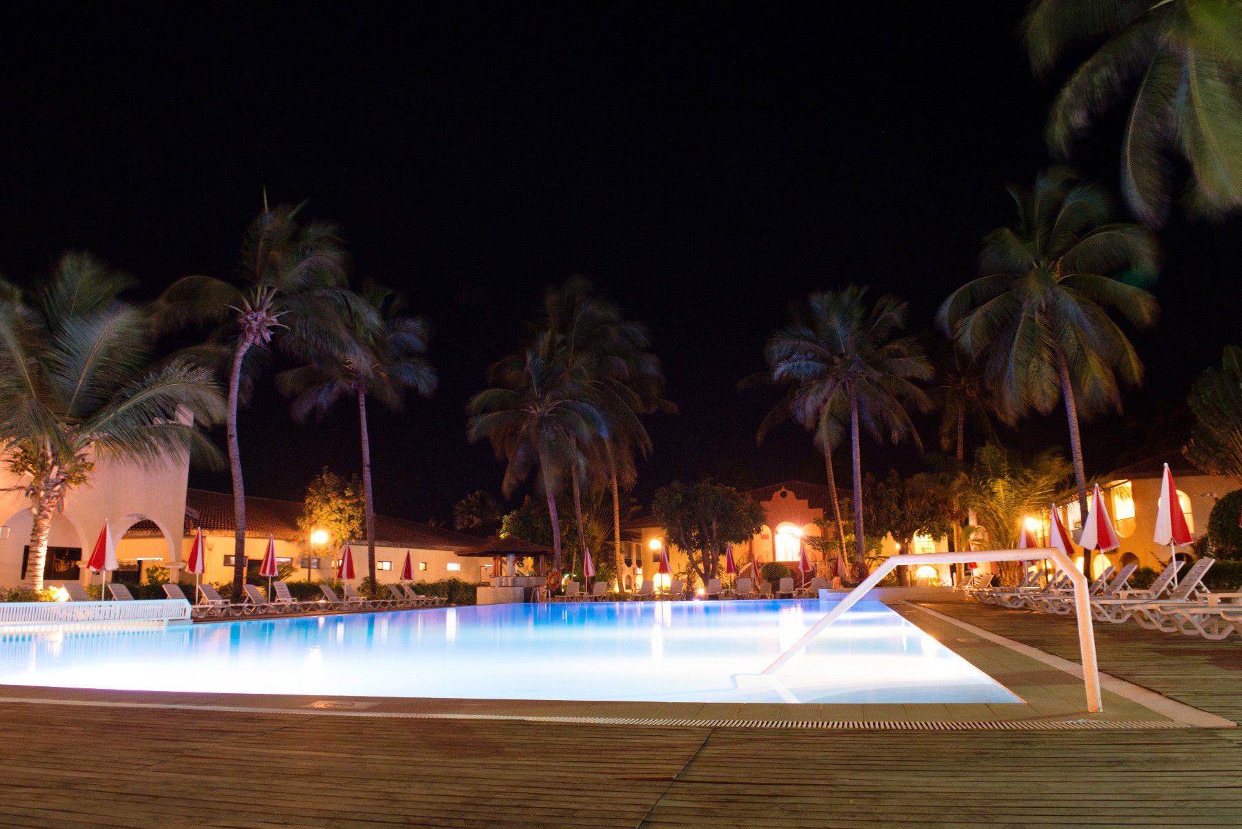 Ocean Bay Hotel & Resort Bakau Екстер'єр фото