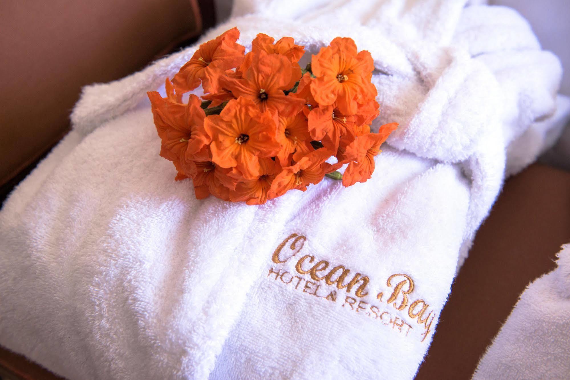 Ocean Bay Hotel & Resort Bakau Екстер'єр фото