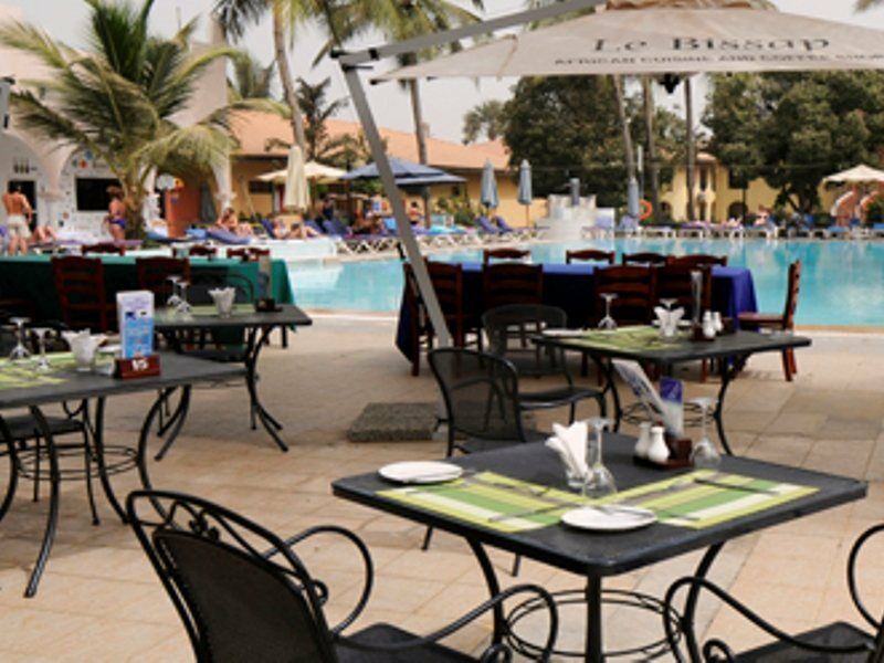 Ocean Bay Hotel & Resort Bakau Екстер'єр фото